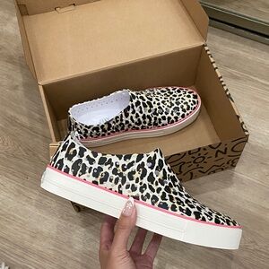 Native Leopard Print Casual Slip-Ons